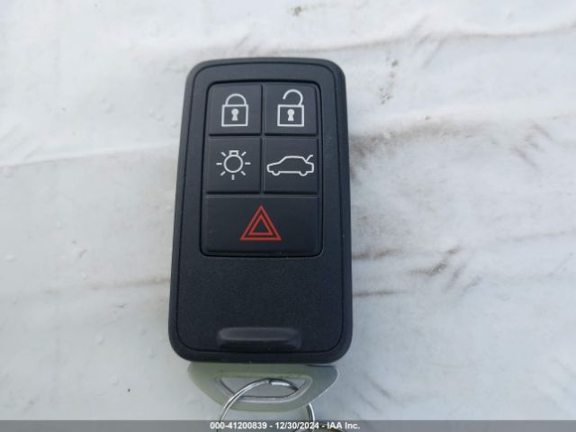 LYV402TM2HB196341 Volvo S60 Inscription T5 Platinum