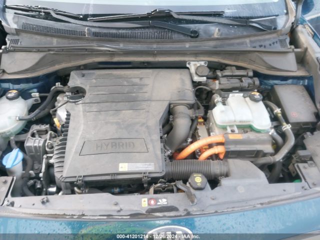 KNDCB3LC0H5100936 KIA NIRO LX