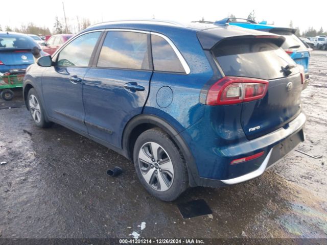 KNDCB3LC0H5100936 KIA NIRO LX