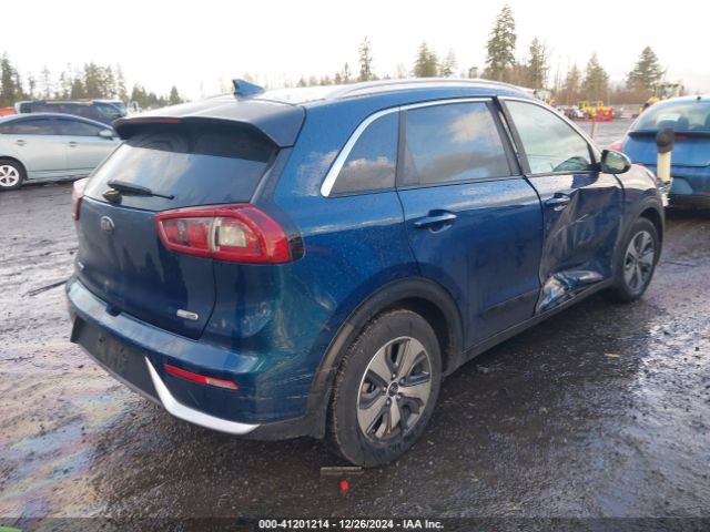 KNDCB3LC0H5100936 KIA NIRO LX