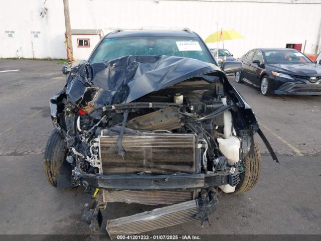 3GKALVEV1KL229679 GMC Terrain Slt