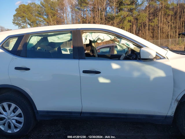 Nissan ROGUE S 2016 5N1AT2MV5GC828806 Image 14