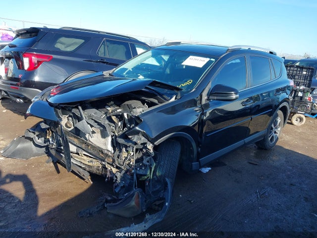 2T3RFREV3GW420209 Toyota Rav4 Xle