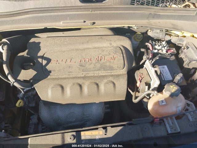 ZACCJABBXJPJ67456 Jeep Renegade Latitude Fwd