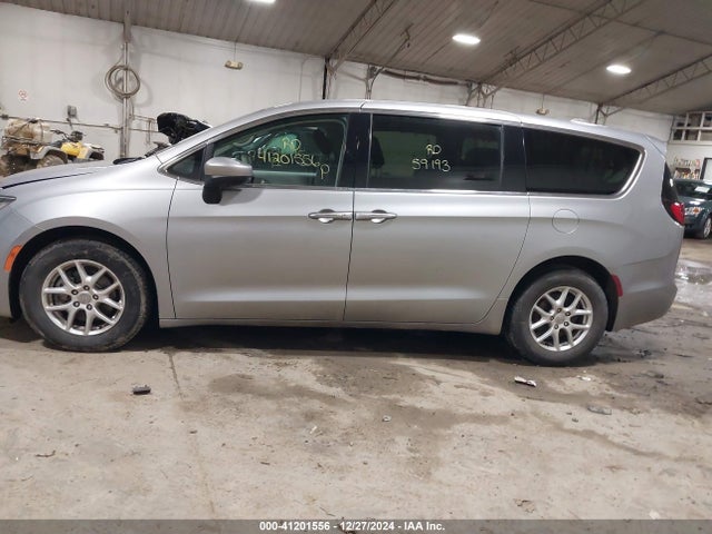 2C4RC1BG1HR753083 Chrysler Pacifica Touring Plus