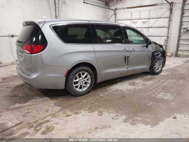 2C4RC1BG1HR753083 Chrysler Pacifica Touring Plus