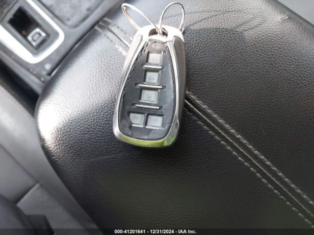 2GNAXVEV7J6237540 Chevrolet Equinox Premier