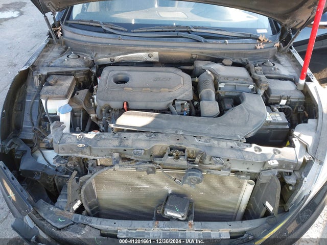 Hyundai Sonata Limited 2016 5NPE34AF5GH356190 Image 10
