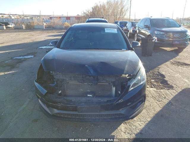 Hyundai Sonata Limited 2016 5NPE34AF5GH356190 Image 13