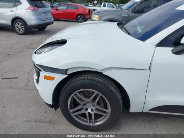 2018 PORSCHE MACAN WP1AA2A55JLB04313 Photo 5