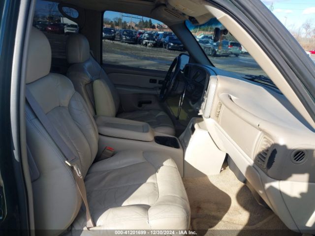 2001 CHEVROLET SUBURBAN 1500 3GNFK16T01G212588 Photo 4
