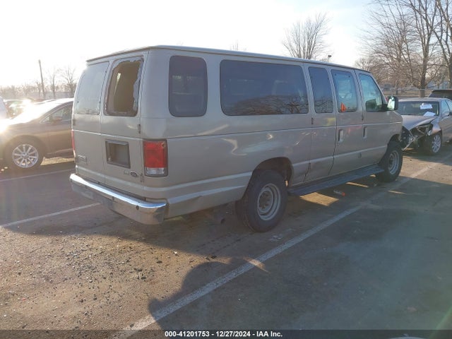 1FBSS3BL3EDB00299 Ford E-350 Super Duty Xlt