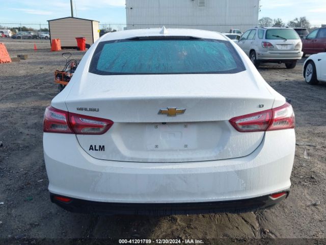 1G1ZD5ST8NF149267 Chevrolet Malibu Fwd Lt