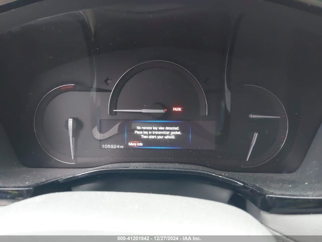 2017 CADILLAC XT5 1GYKNBRS2HZ321999 Photo 6