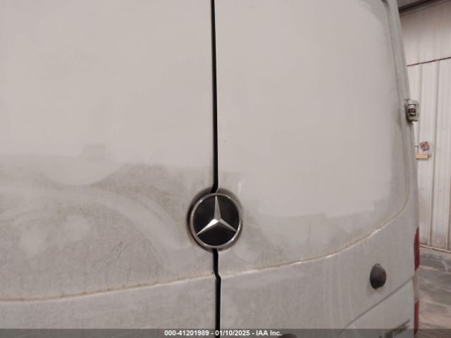 WD3PE8DB0FP132017 Mercedes-Benz Sprinter 2500 High Roof