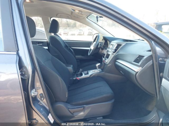 4S4BRBAC8E3254317 Subaru Outback 2.5i