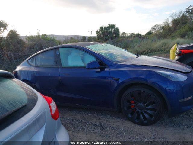 7SAYGDEF0PF795858 Tesla Model Y Performance Dual Motor All-wheel Drive