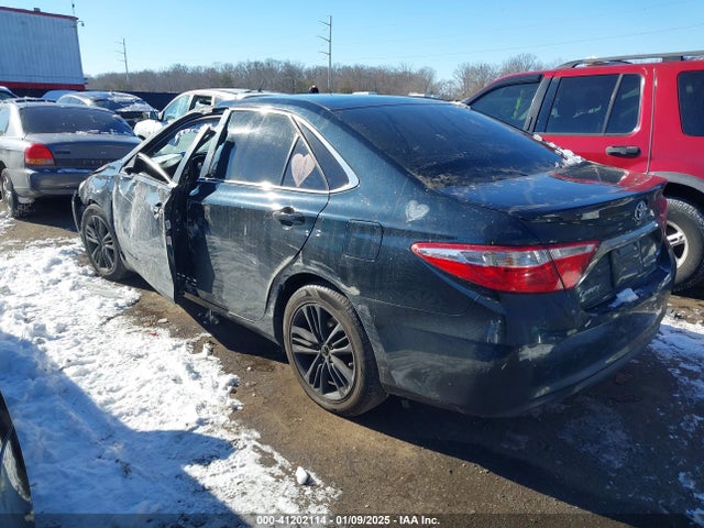 4T1BF1FK9GU226705 Toyota CAMRY SE