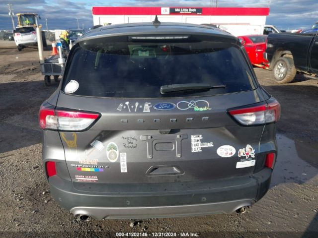 1FMCU0DZ0MUB00944 Ford Escape Titanium Hybrid