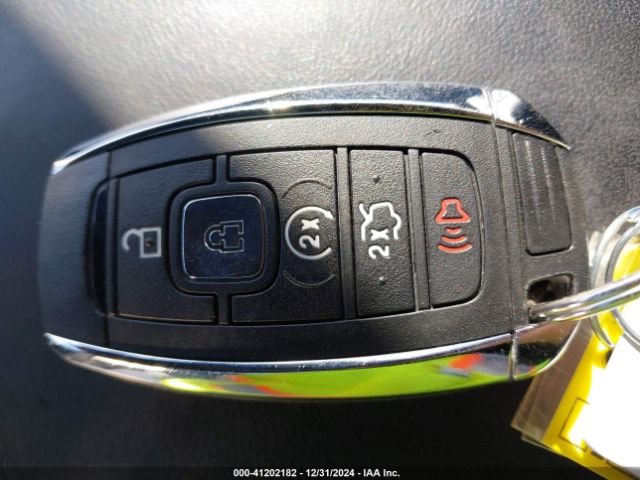2LMPJ6K98KBL23787 Lincoln Nautilus Select