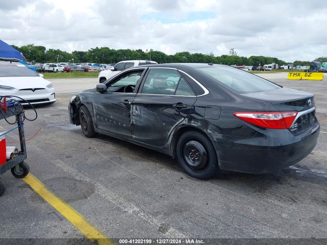 Toyota CAMRY LE 2015 4T1BF1FK7FU912711 Image 3