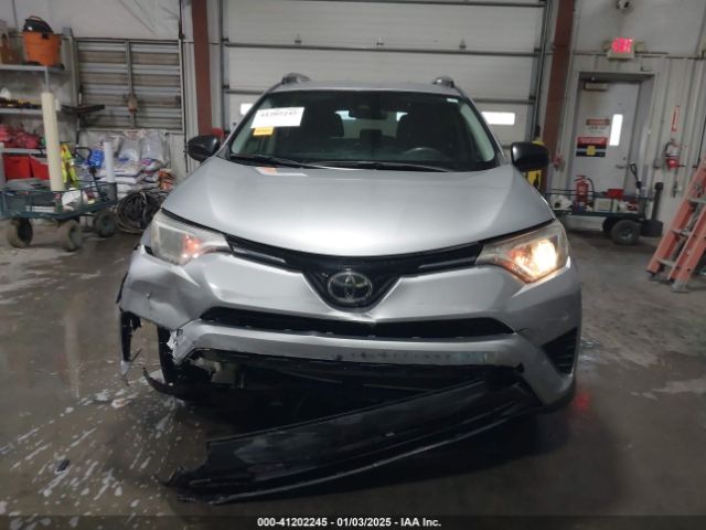 2T3ZFREV6HW382184 Toyota RAV4 LE