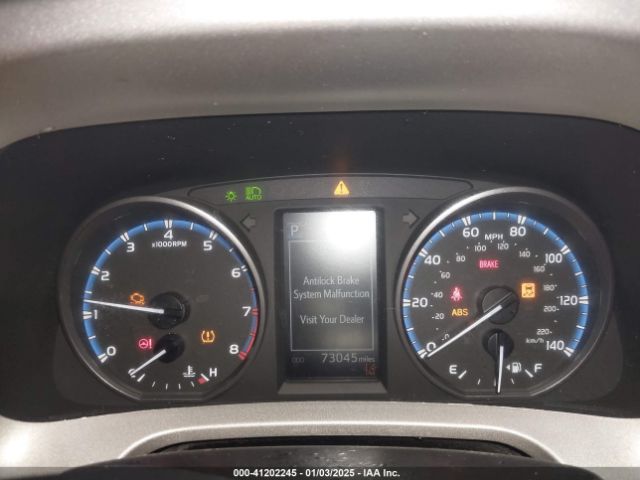 2T3ZFREV6HW382184 Toyota RAV4 LE
