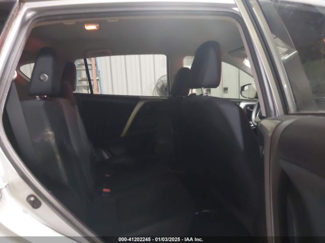 2T3ZFREV6HW382184 Toyota RAV4 LE