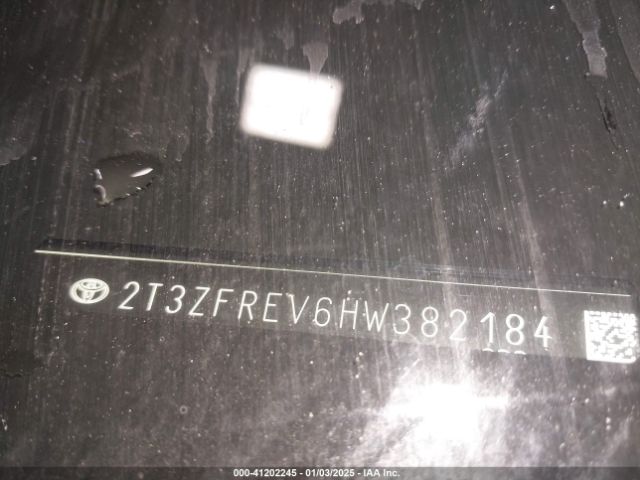 2T3ZFREV6HW382184 Toyota RAV4 LE