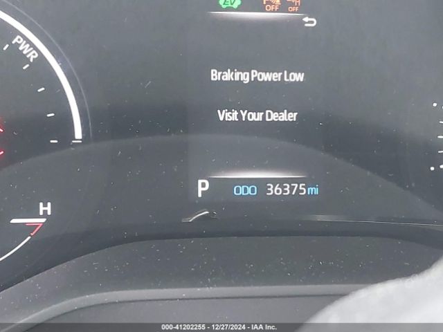 5TDYRKEC1NS100619 Toyota SIENNA XLE