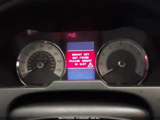 2011 JAGUAR XF SAJWA0FB9BLS09210 Photo 6