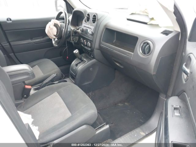 1C4NJPFB7FD120125 Jeep Patriot Latitude