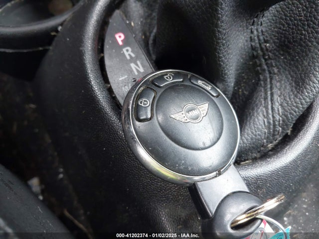 2011 MINI COOPER WMWSU3C59BT097431 Photo 10