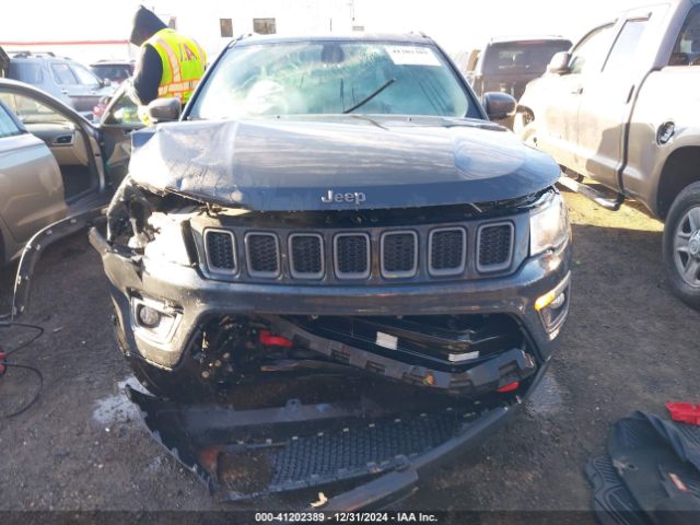 3C4NJDDB9JT465709 Jeep Compass Trailhawk 4x4