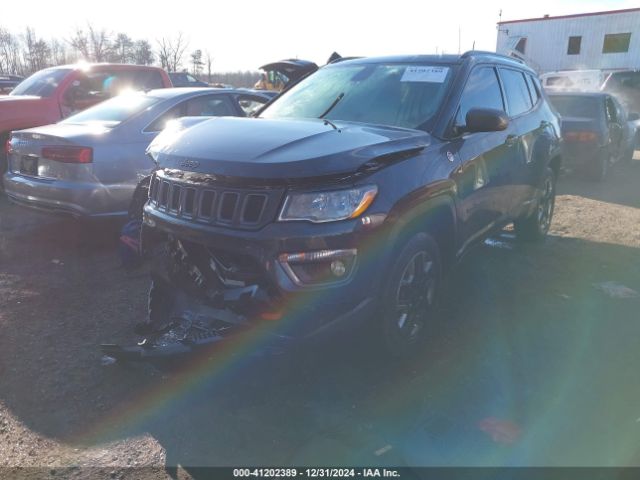 3C4NJDDB9JT465709 Jeep Compass Trailhawk 4x4