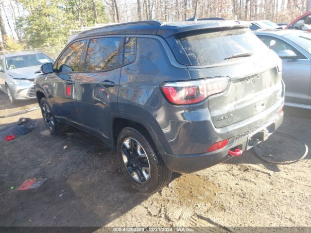 3C4NJDDB9JT465709 Jeep Compass Trailhawk 4x4