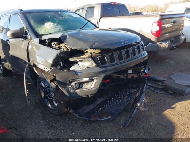 3C4NJDDB9JT465709 Jeep Compass Trailhawk 4x4