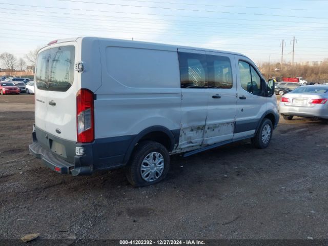 1FTYR1ZM2GKA38963 Ford Transit-250