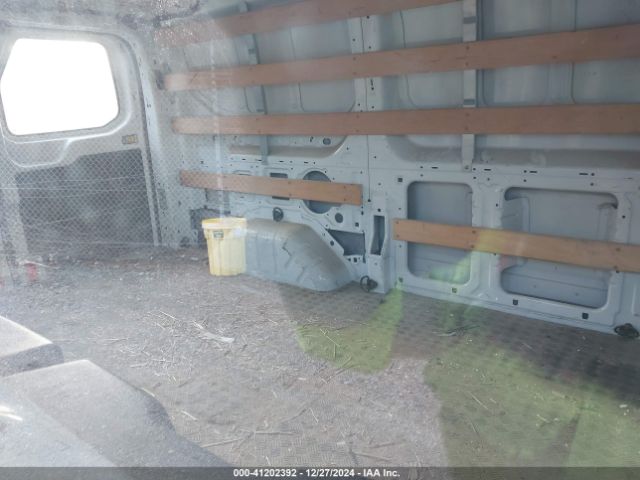 1FTYR1ZM2GKA38963 Ford Transit-250