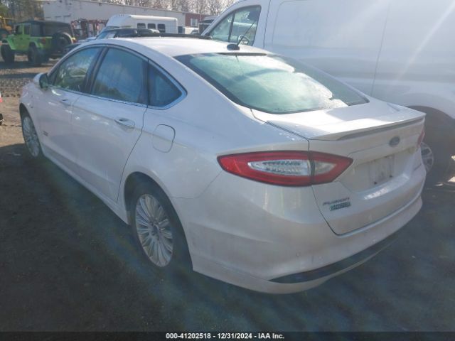 3FA6P0SU2ER356713 Ford Fusion Energi Titanium