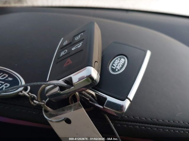 SALRT2RV2K2407830 Land Rover Discovery Hse Luxury
