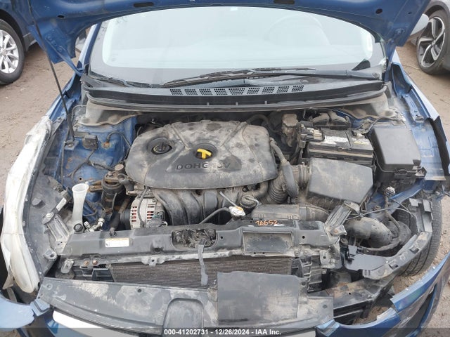 Hyundai ELANTRA SE 2015 5NPDH4AE5FH604117 Image 10