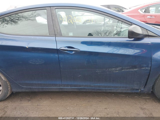 Hyundai ELANTRA SE 2015 5NPDH4AE5FH604117 Image 13