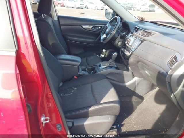 JN8AT2MV6HW277018 Nissan ROGUE SV