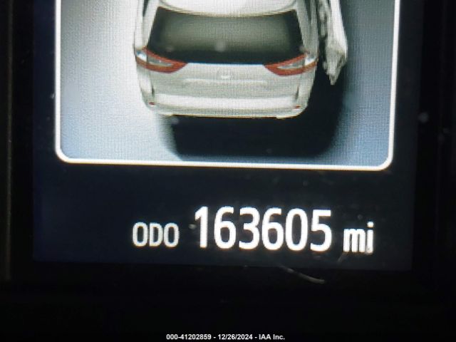5TDYZ3DC4KS994036 Toyota Sienna Xle 8 Passenger