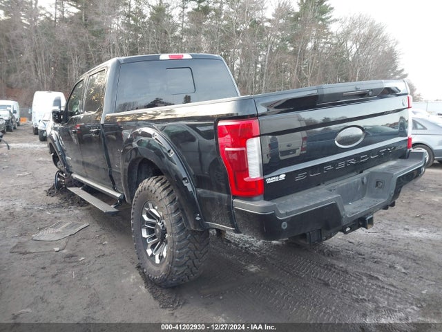 1FT7W2BT8KEF97436 Ford F-250 Lariat