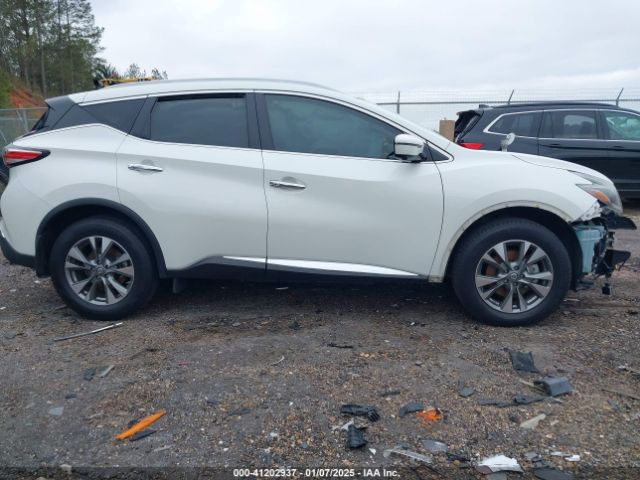 5N1AZ2MG9JN174288 Nissan MURANO SL