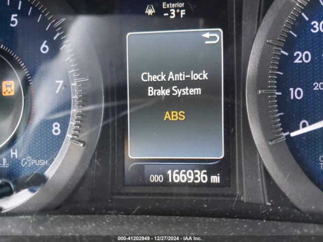 5TDYZ3DCXHS774960 Toyota Sienna Xle/limited