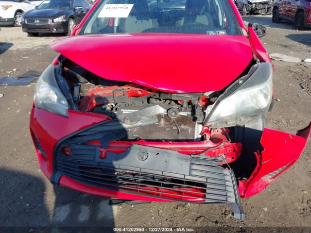 VNKKTUD33FA039946 Toyota YARIS L