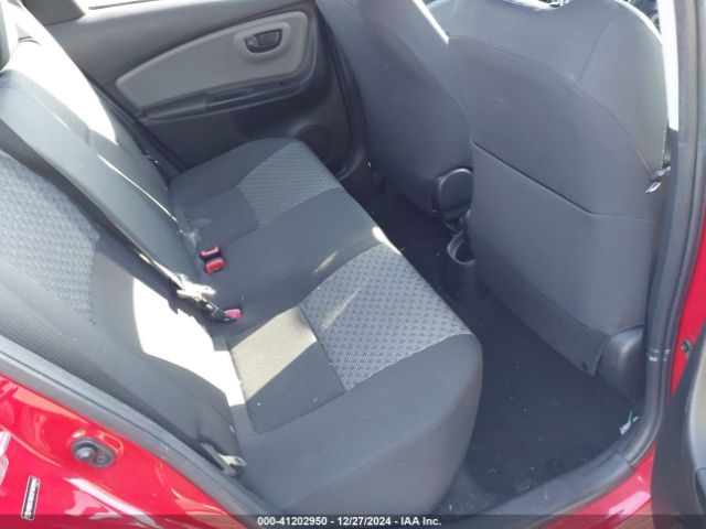 VNKKTUD33FA039946 Toyota YARIS L